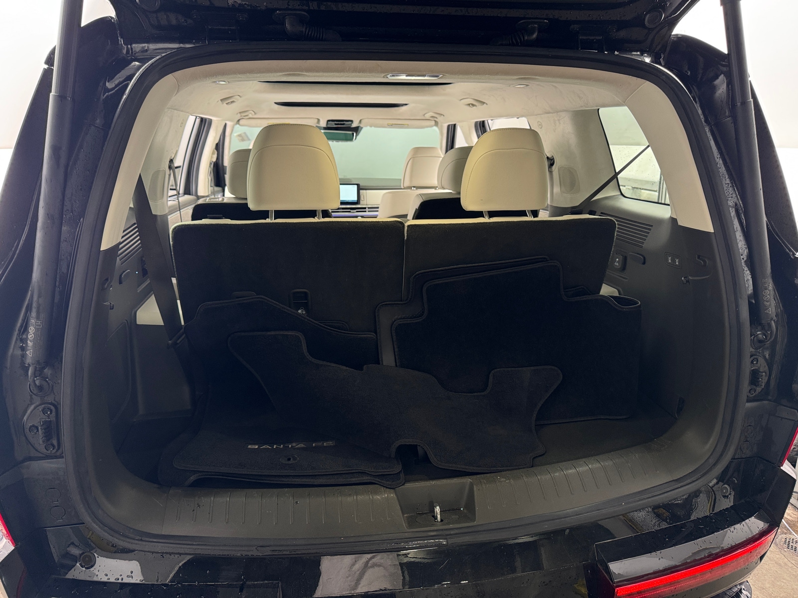 Thumbnail: 2024 Hyundai Santa Fe - 6