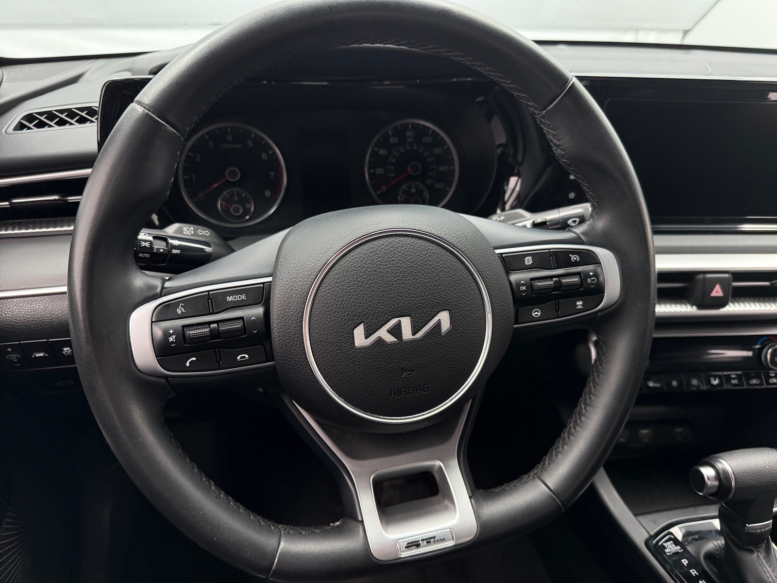 Thumbnail: 2023 Kia K5 - 4