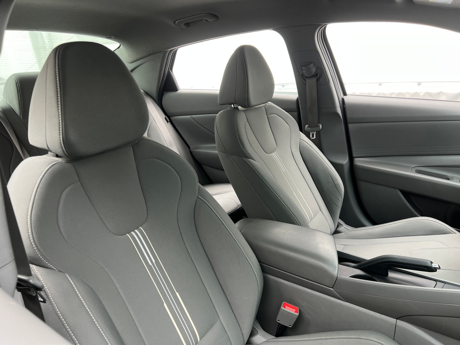 Thumbnail: 2024 Hyundai Elantra - 2