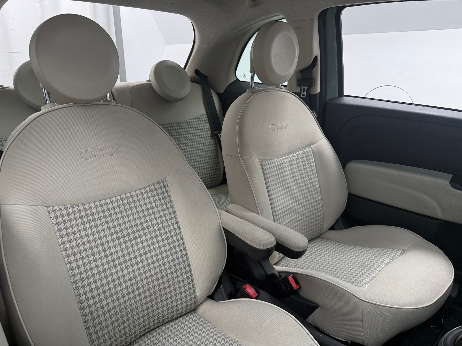 Thumbnail: 2017 Fiat 500 - 2