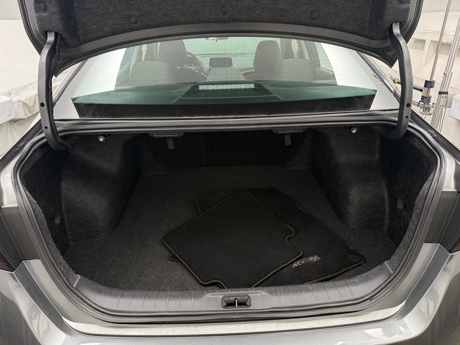 Thumbnail: 2025 Nissan Altima - 7