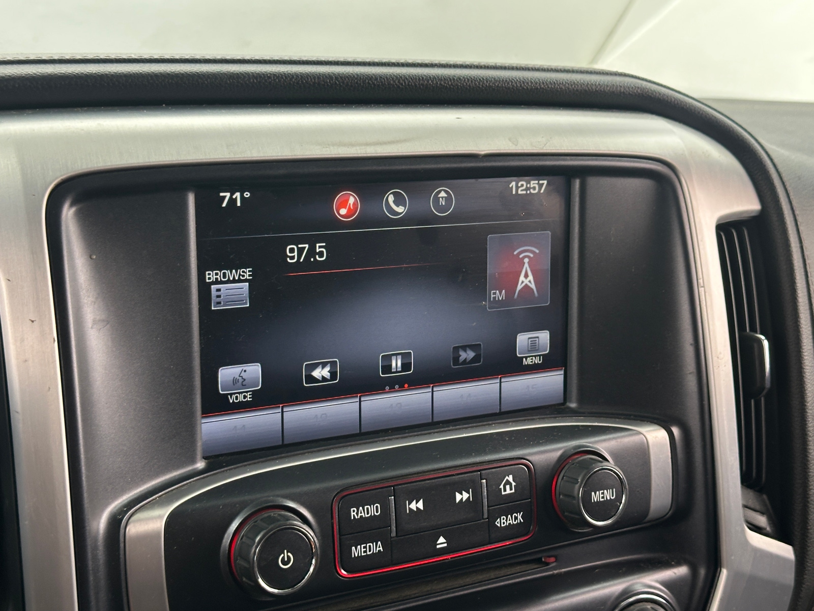Thumbnail: 2015 GMC Sierra 2500 - 4