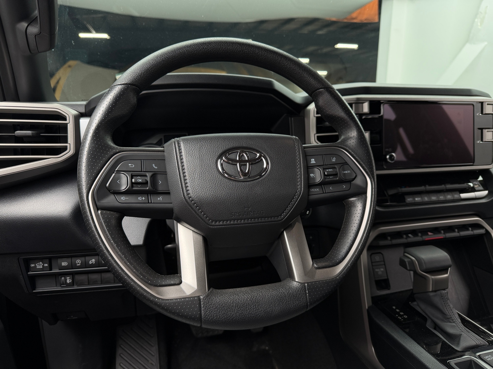 Thumbnail: 2025 Toyota Tundra - 5