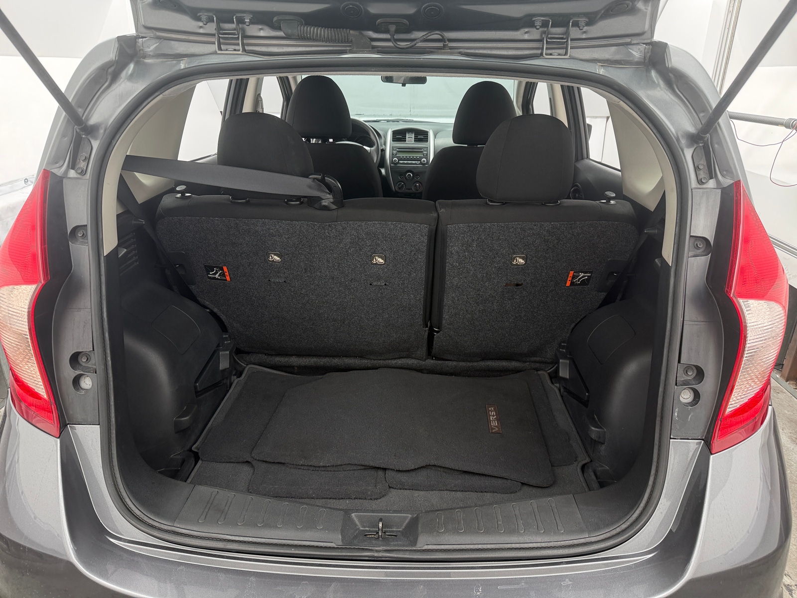 Thumbnail: 2018 Nissan Versa Note - 7