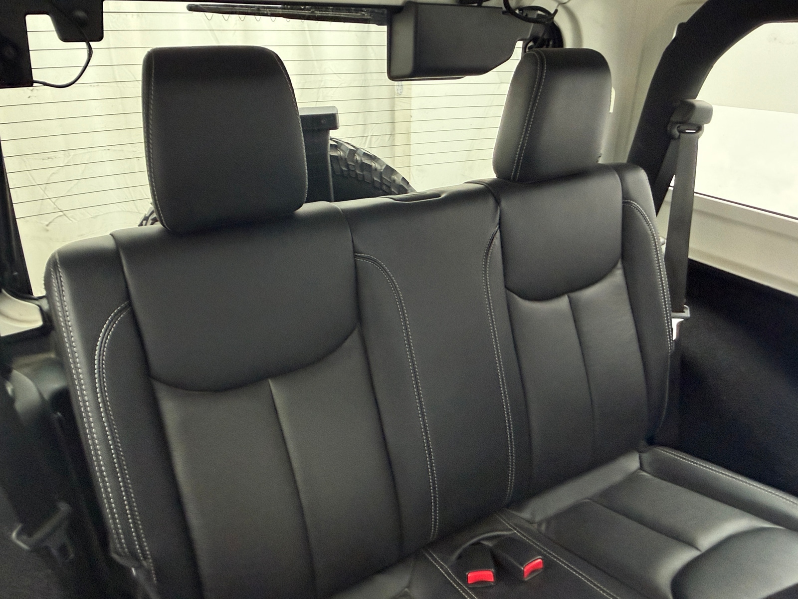 Thumbnail: 2017 Jeep Wrangler - 4