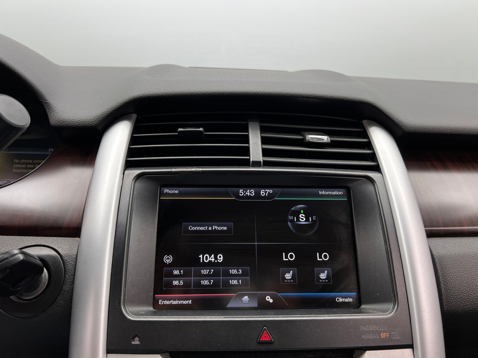 Thumbnail: 2014 Ford Edge - 3