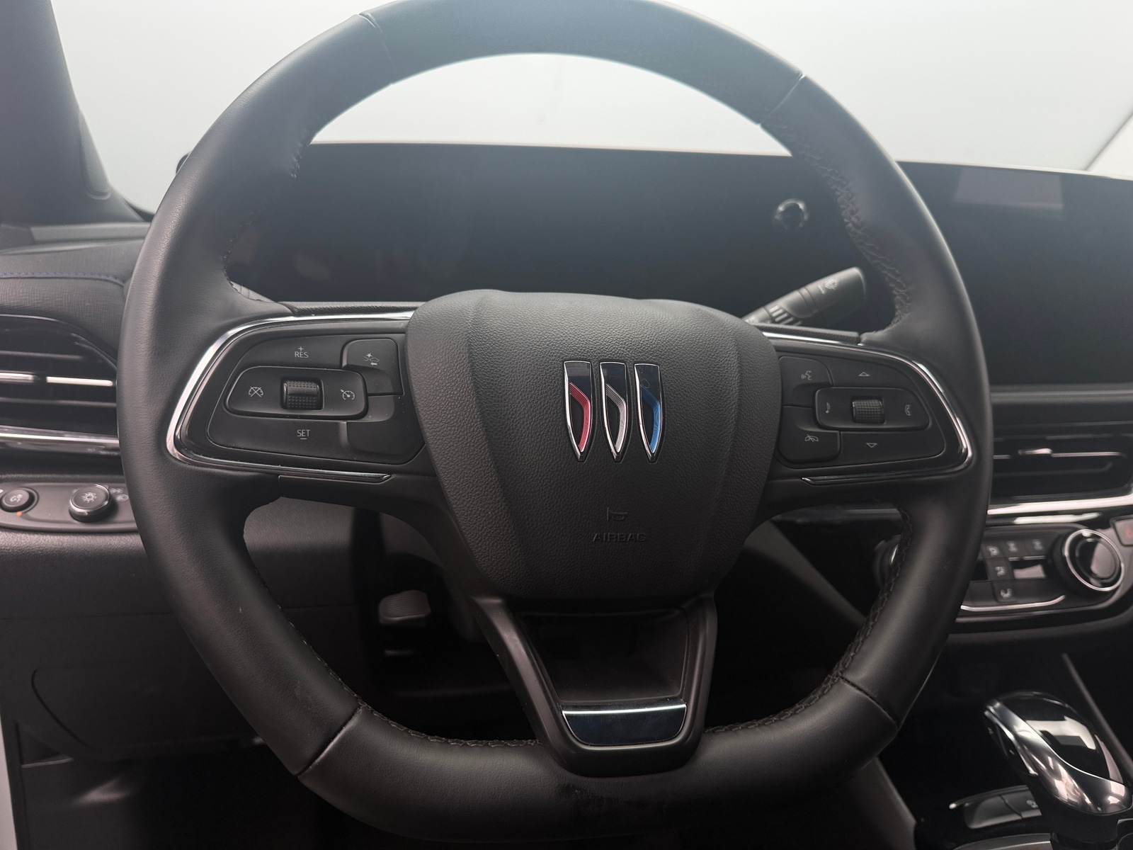 Thumbnail: 2025 Buick Envista - 4