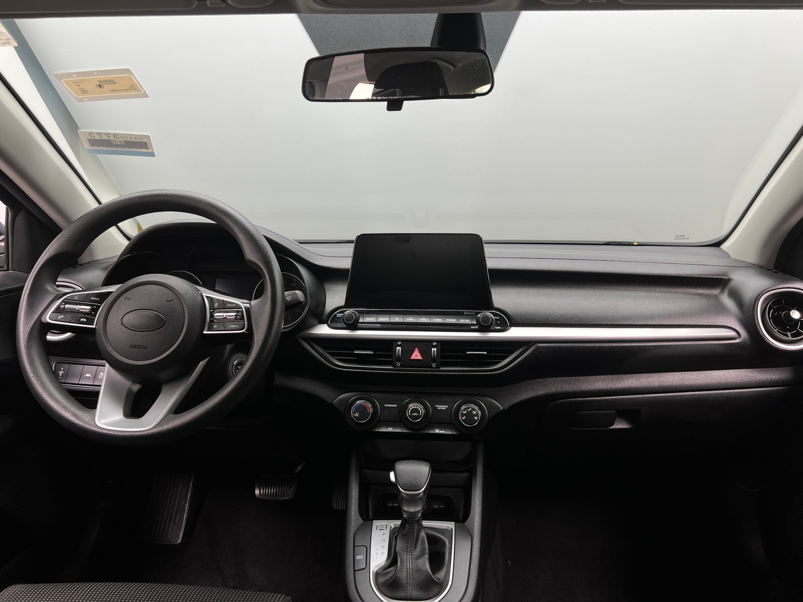 Thumbnail: 2020 Kia Forte - 3