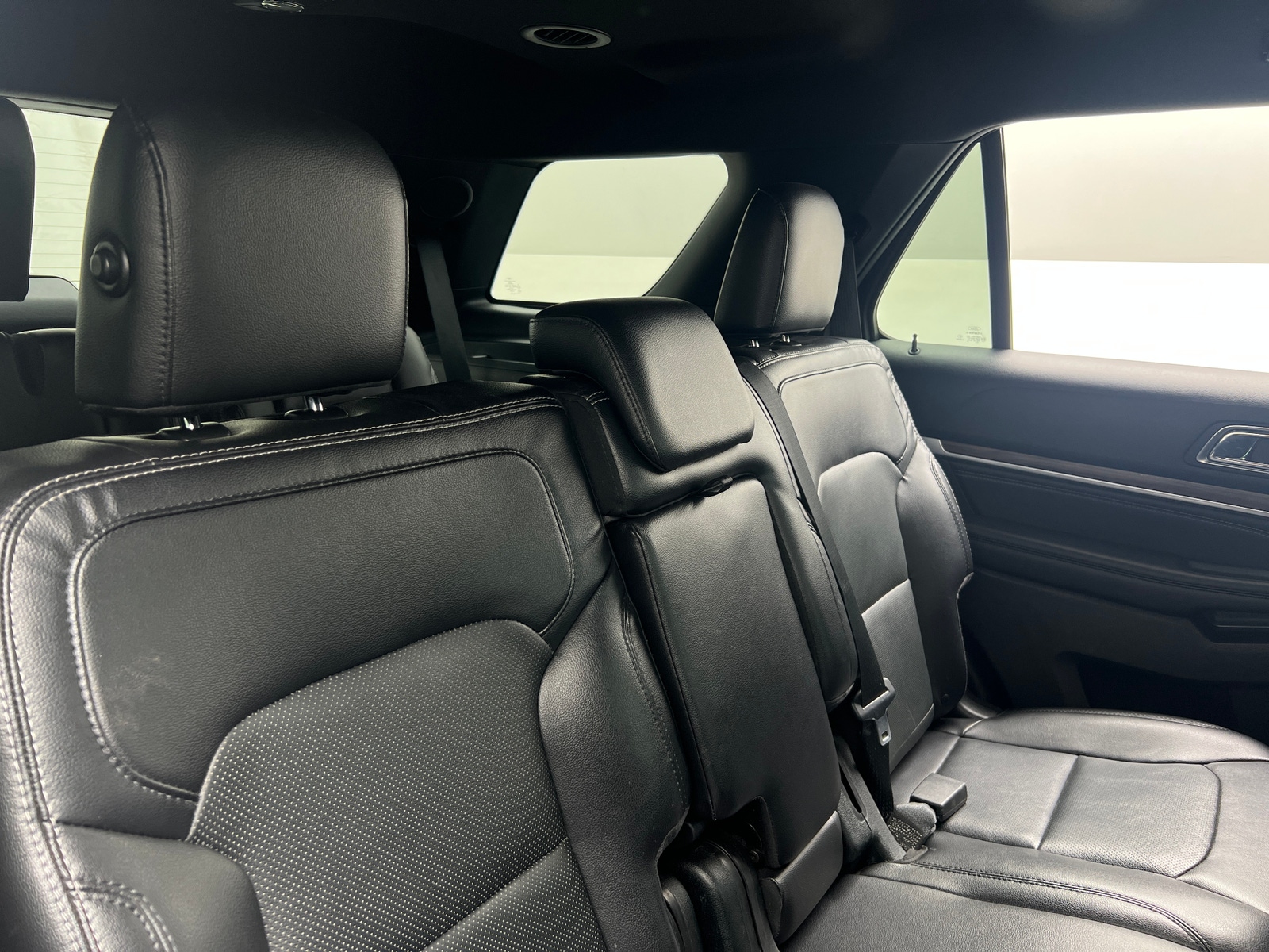 Thumbnail: 2019 Ford Explorer - 5