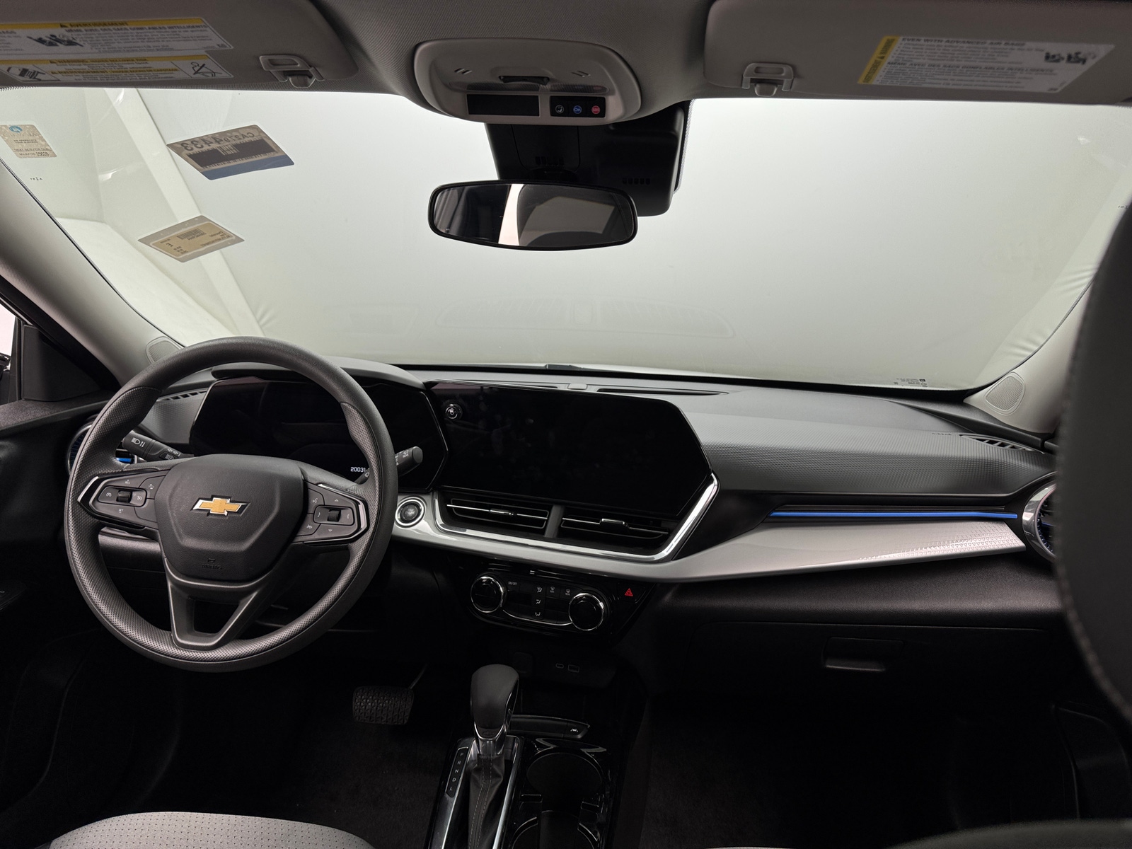 Thumbnail: 2025 Chevrolet Trax - 3