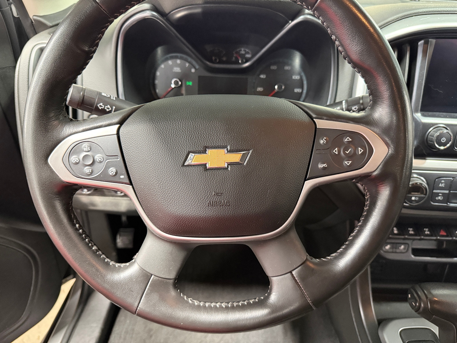 Thumbnail: 2019 Chevrolet Colorado - 4