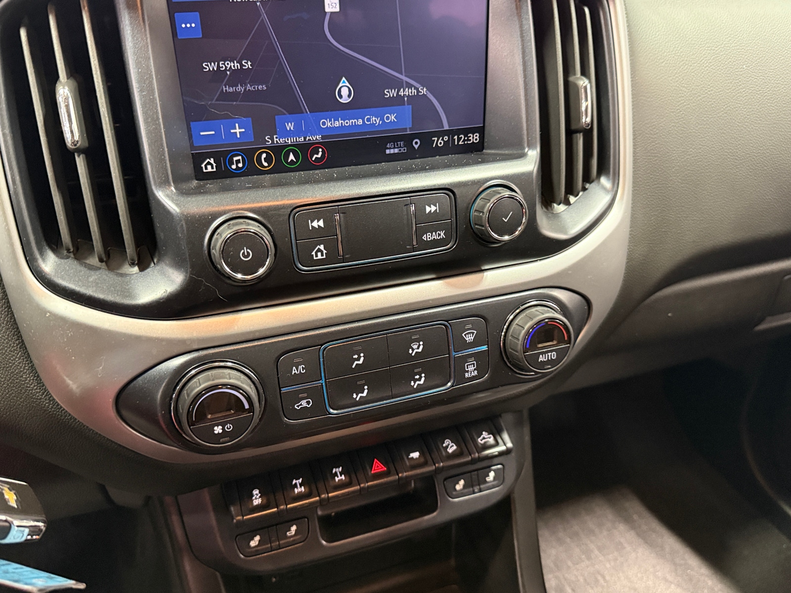 Thumbnail: 2019 Chevrolet Colorado - 3