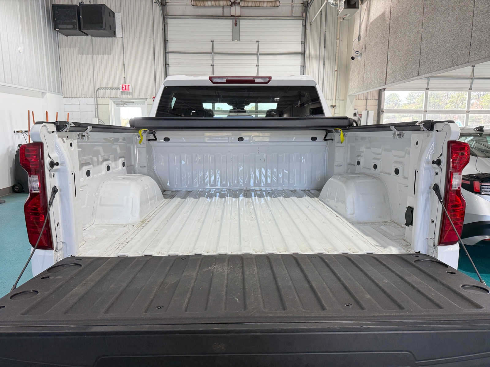 Thumbnail: 2022 Chevrolet Silverado 1500 - 7