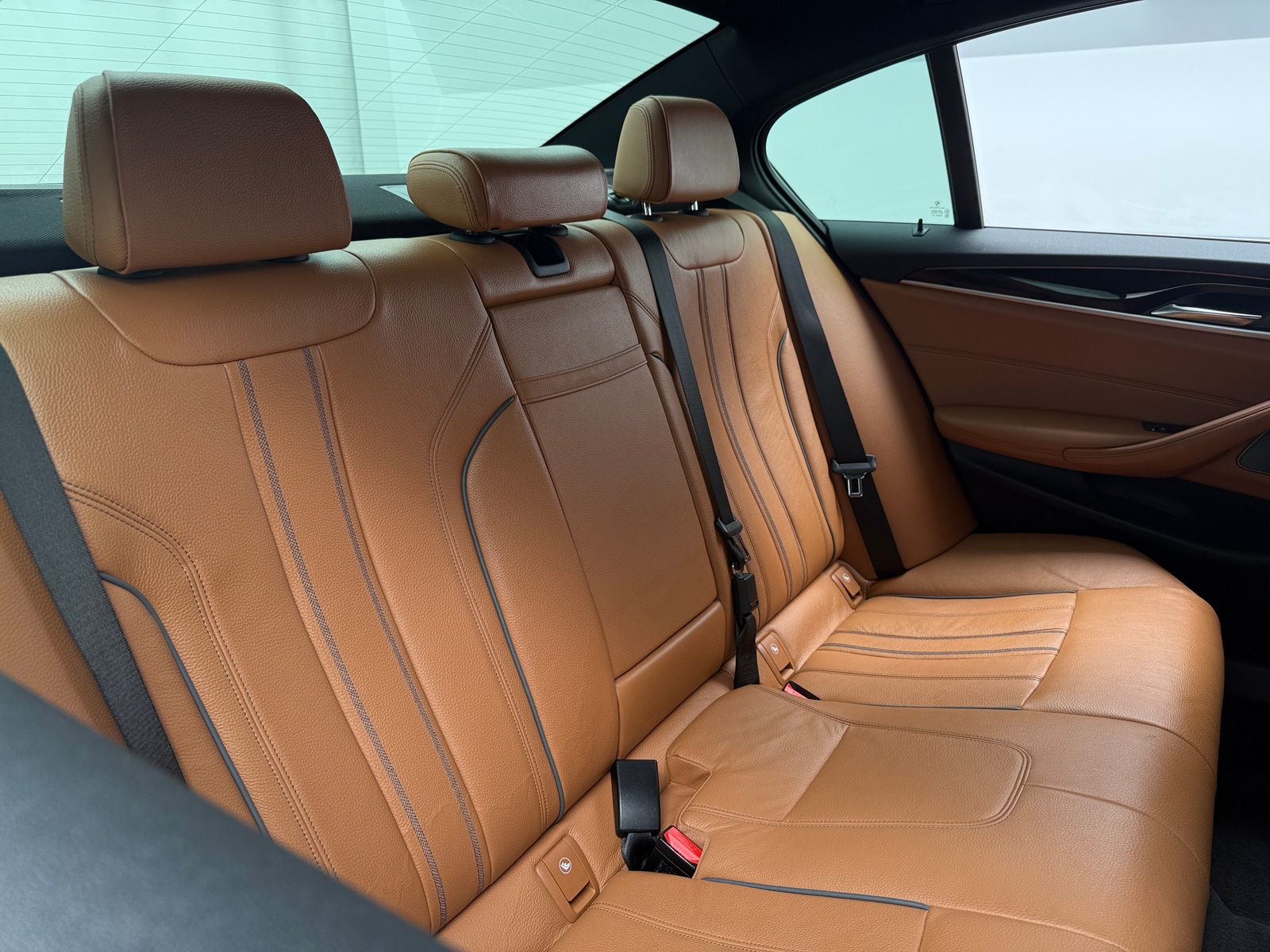 Thumbnail: 2017 BMW 5 Series - 5