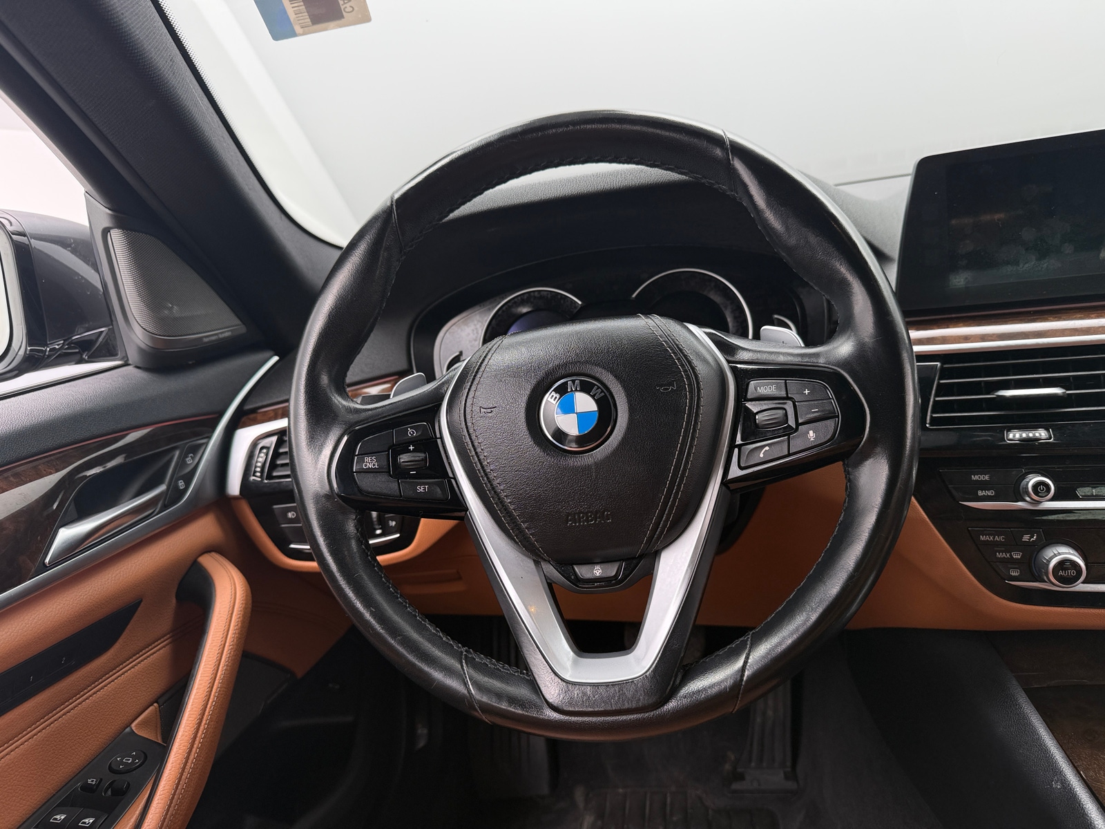 Thumbnail: 2017 BMW 5 Series - 4