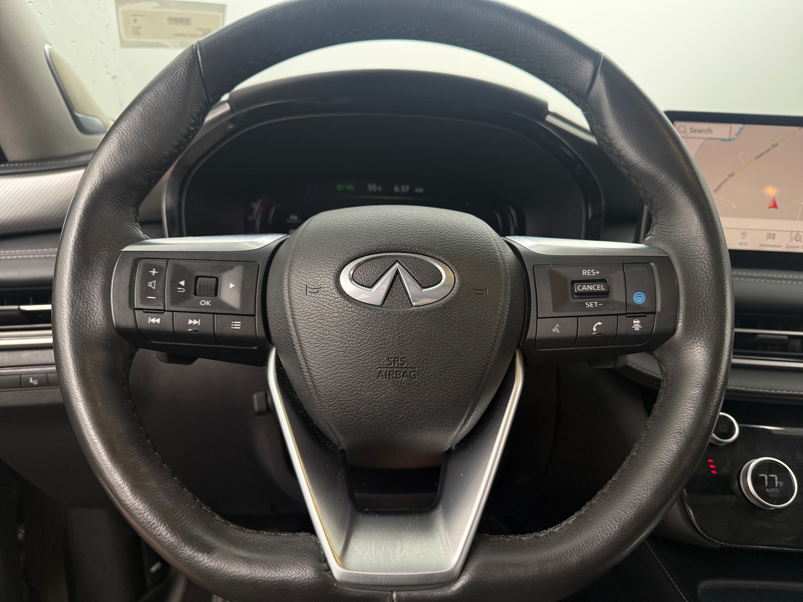 Thumbnail: 2023 INFINITI QX60 - 4