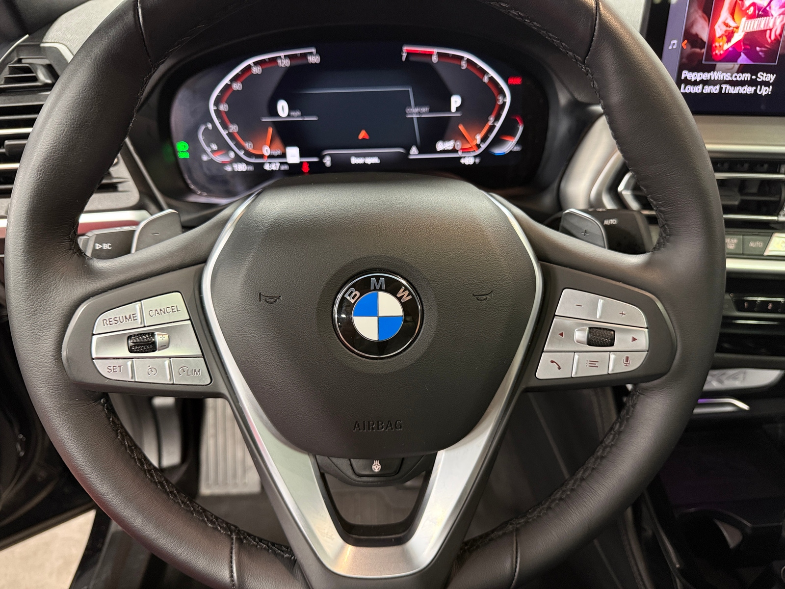 Thumbnail: 2025 BMW X4 - 4