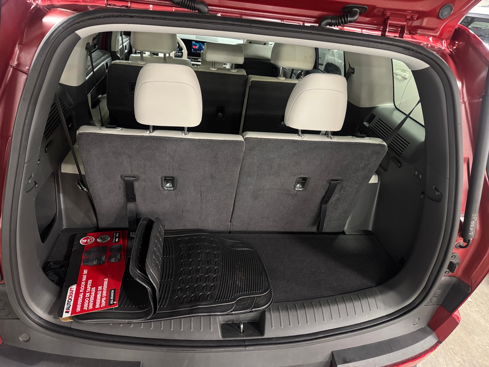 Thumbnail: 2025 Hyundai Santa Fe - 6