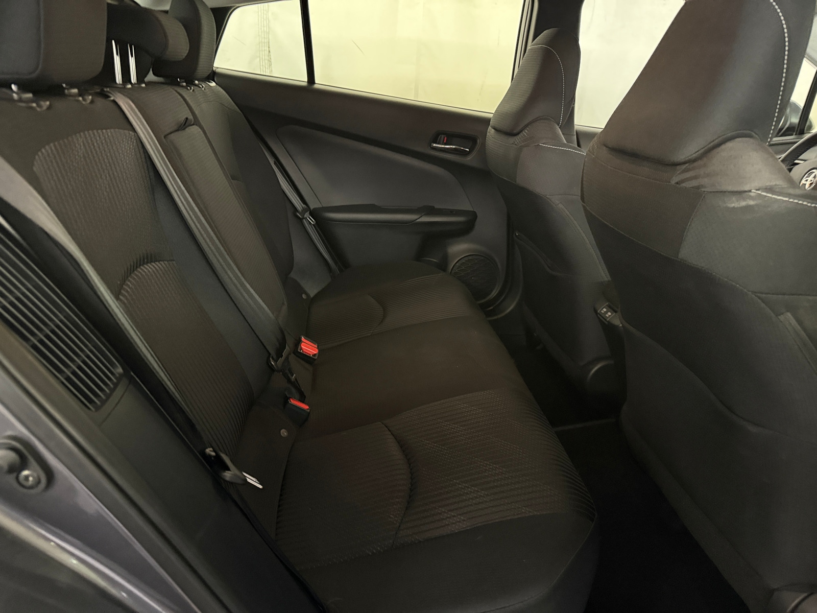 Thumbnail: 2022 Toyota Prius Prime - 6