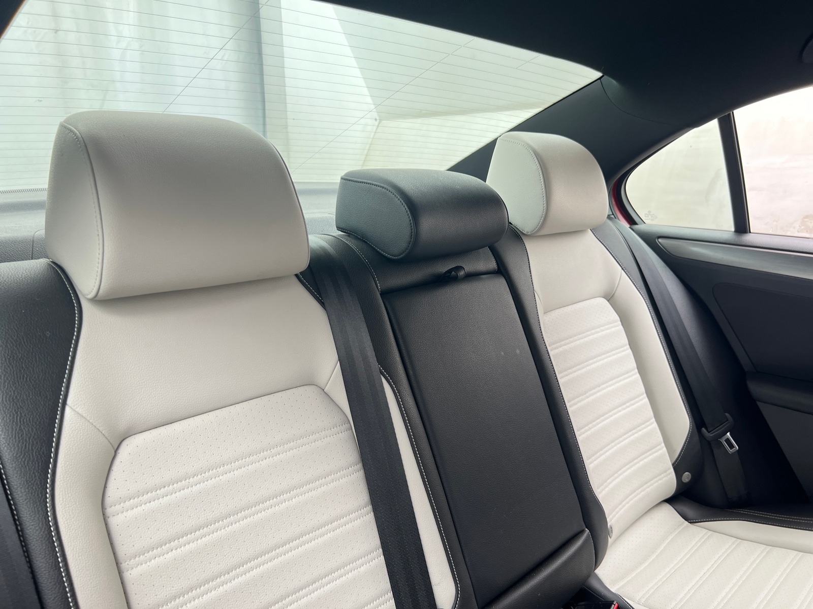 Thumbnail: 2016 Volkswagen Jetta - 5