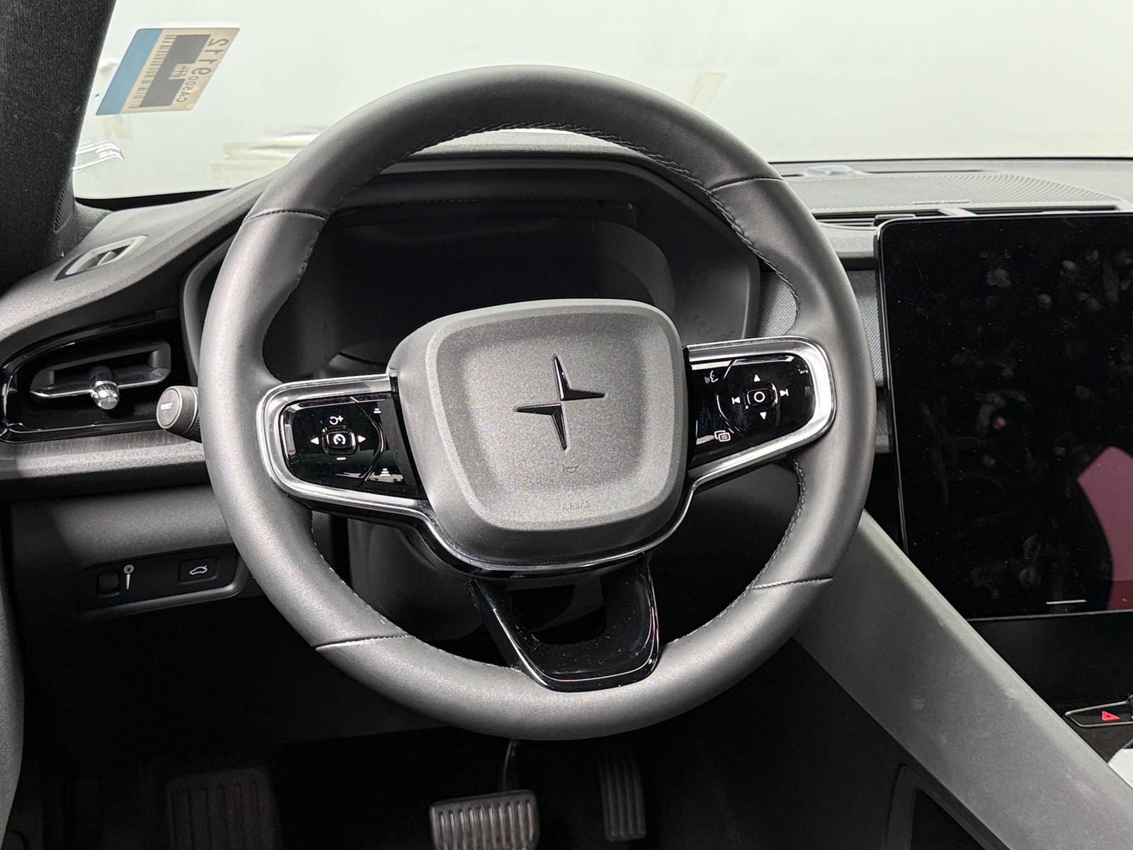 Thumbnail: 2022 Polestar 2 - 5