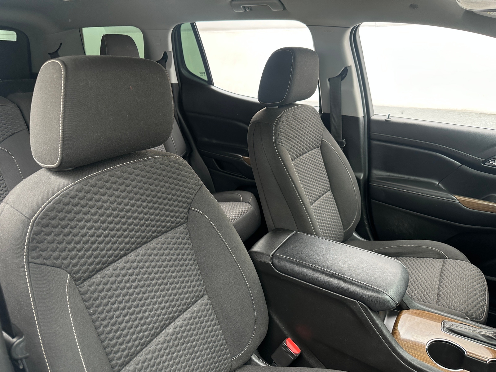 Thumbnail: 2019 GMC Acadia - 2