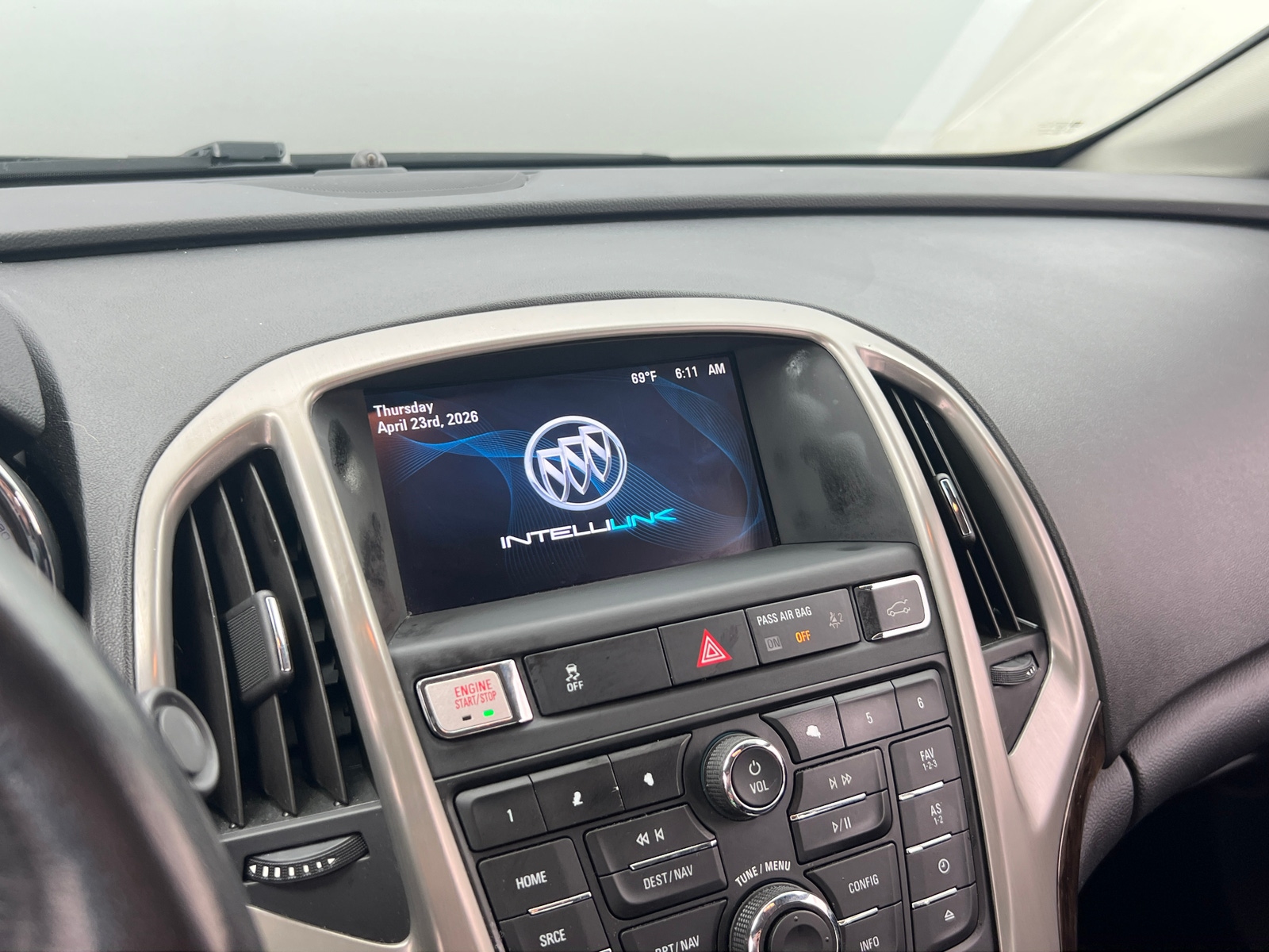 Thumbnail: 2013 Buick Verano - 3