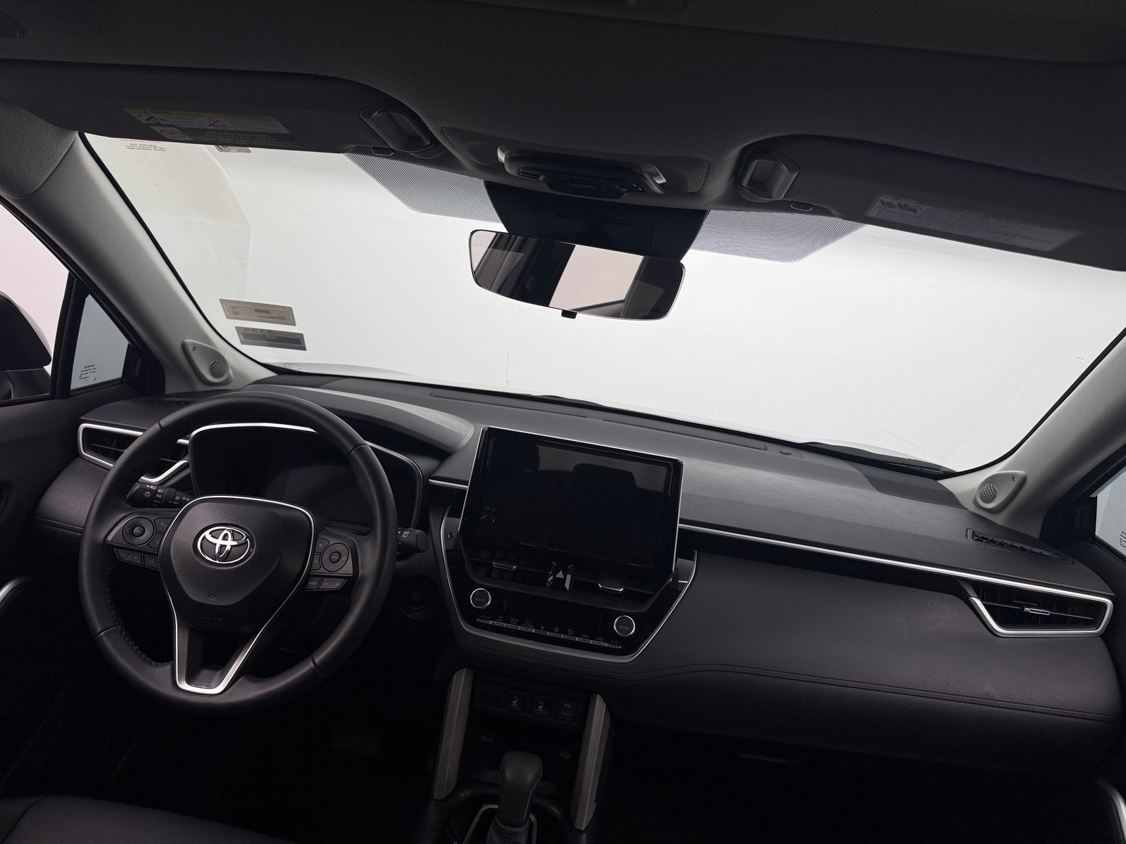 Thumbnail: 2025 Toyota Corolla Cross - 2