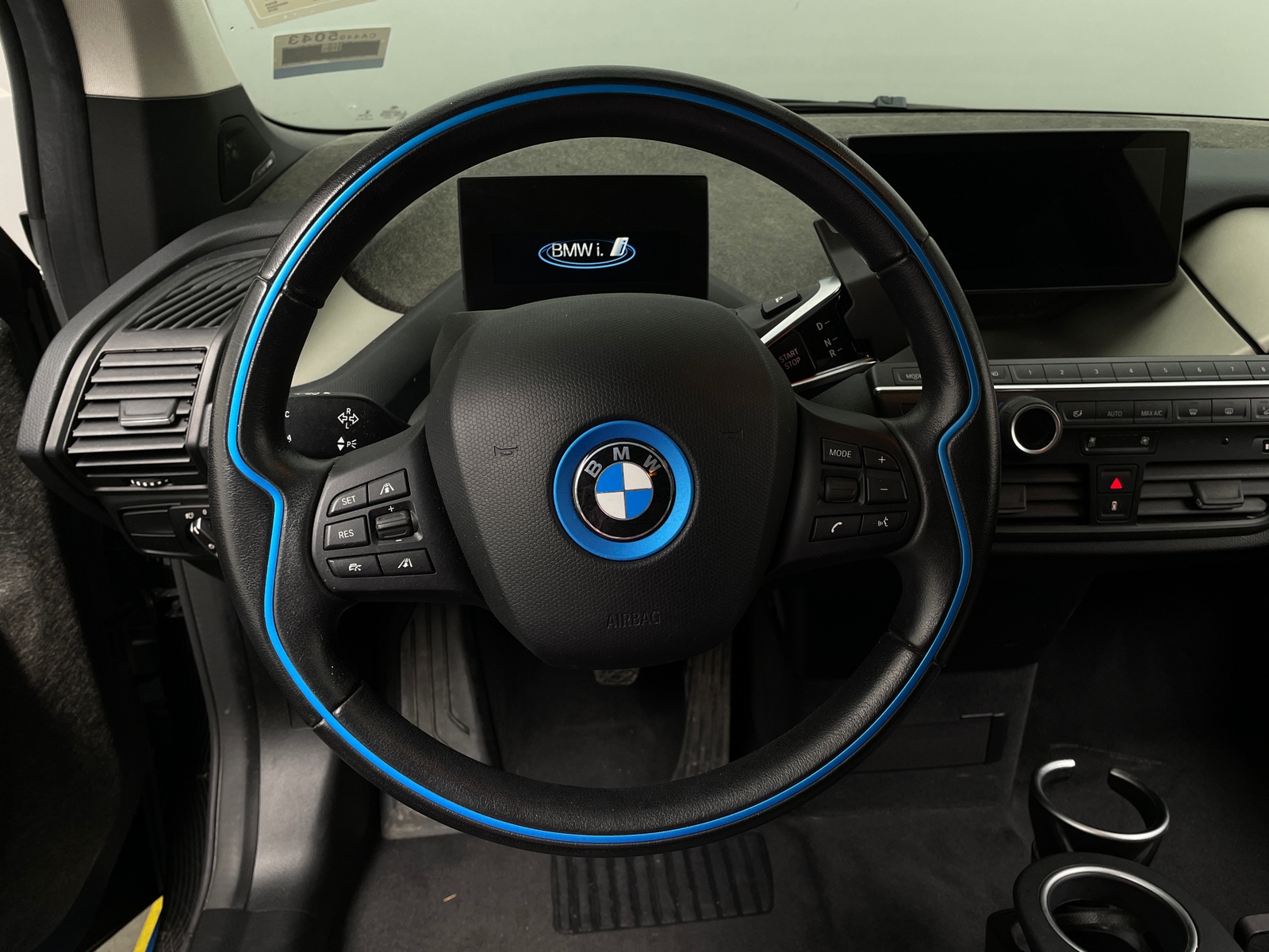 Thumbnail: 2019 BMW i3 - 5