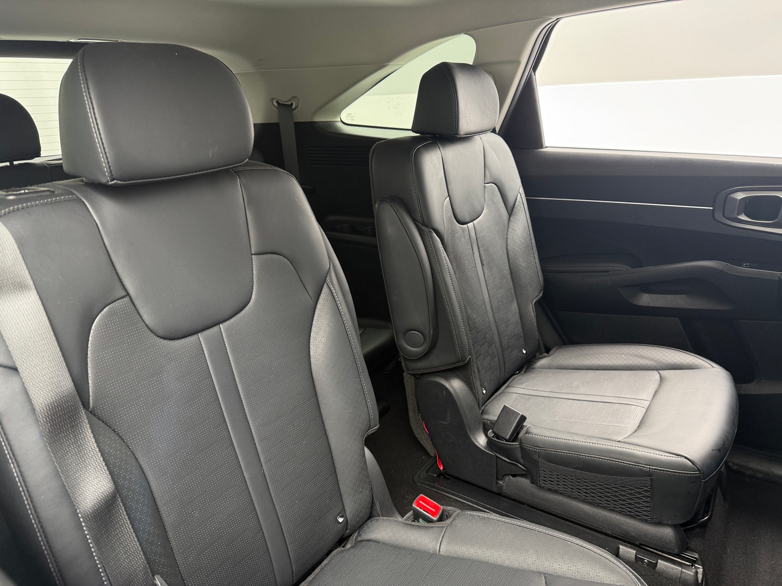 Thumbnail: 2025 Kia Sorento - 5
