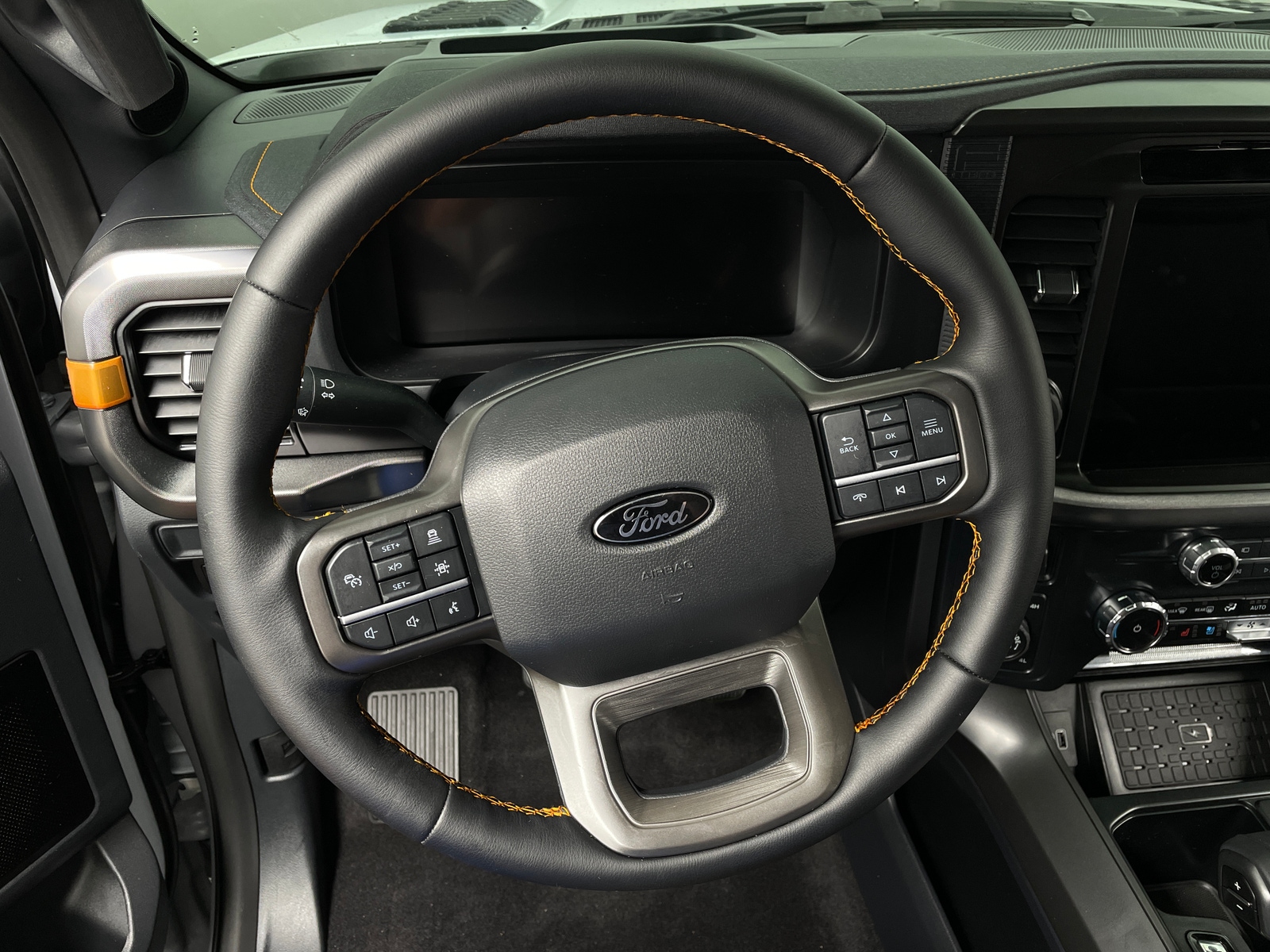 Thumbnail: 2025 Ford Econoline - 4