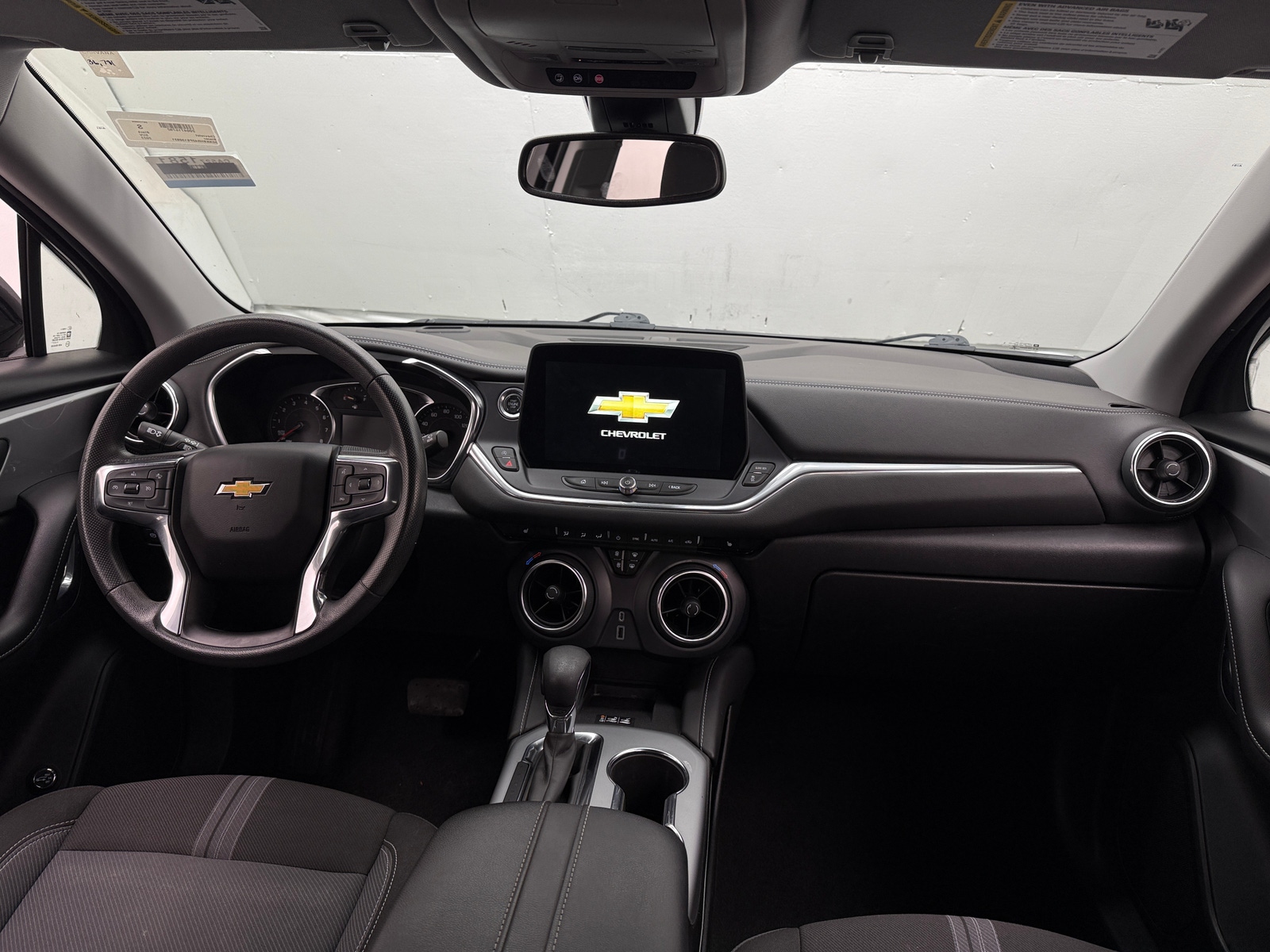 Thumbnail: 2023 Chevrolet Blazer - 3