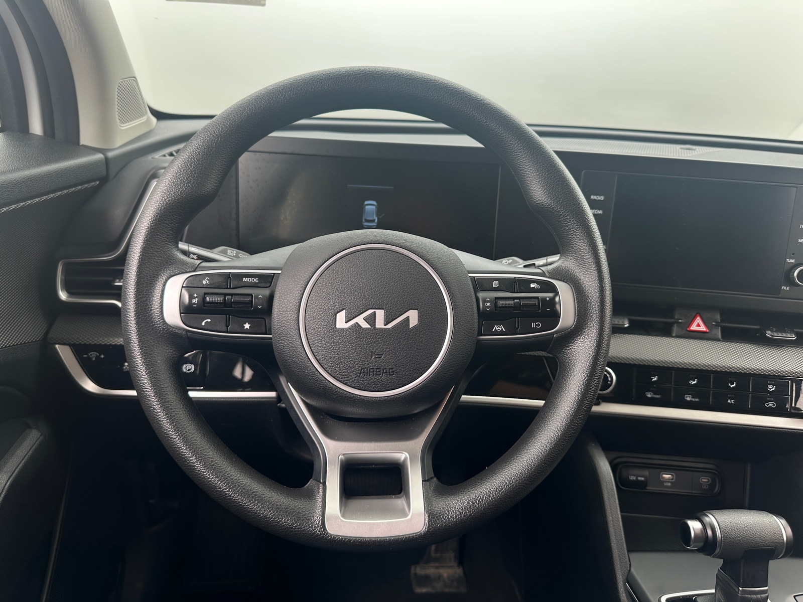 Thumbnail: 2025 Kia Sportage - 5