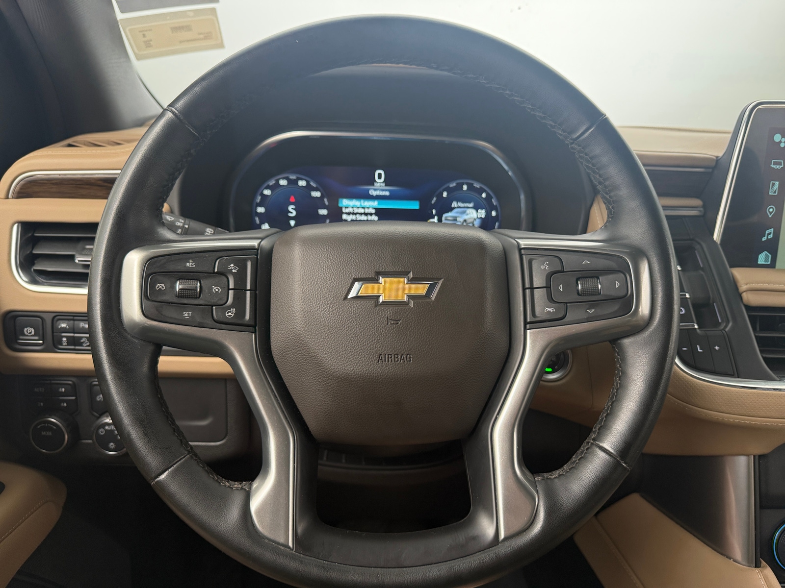 Thumbnail: 2024 Chevrolet Tahoe - 4