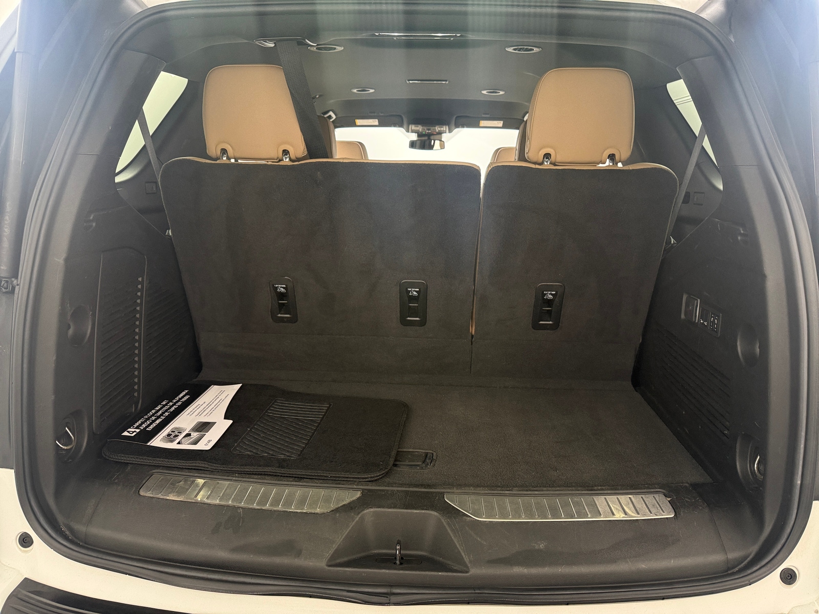 Thumbnail: 2024 Chevrolet Tahoe - 6