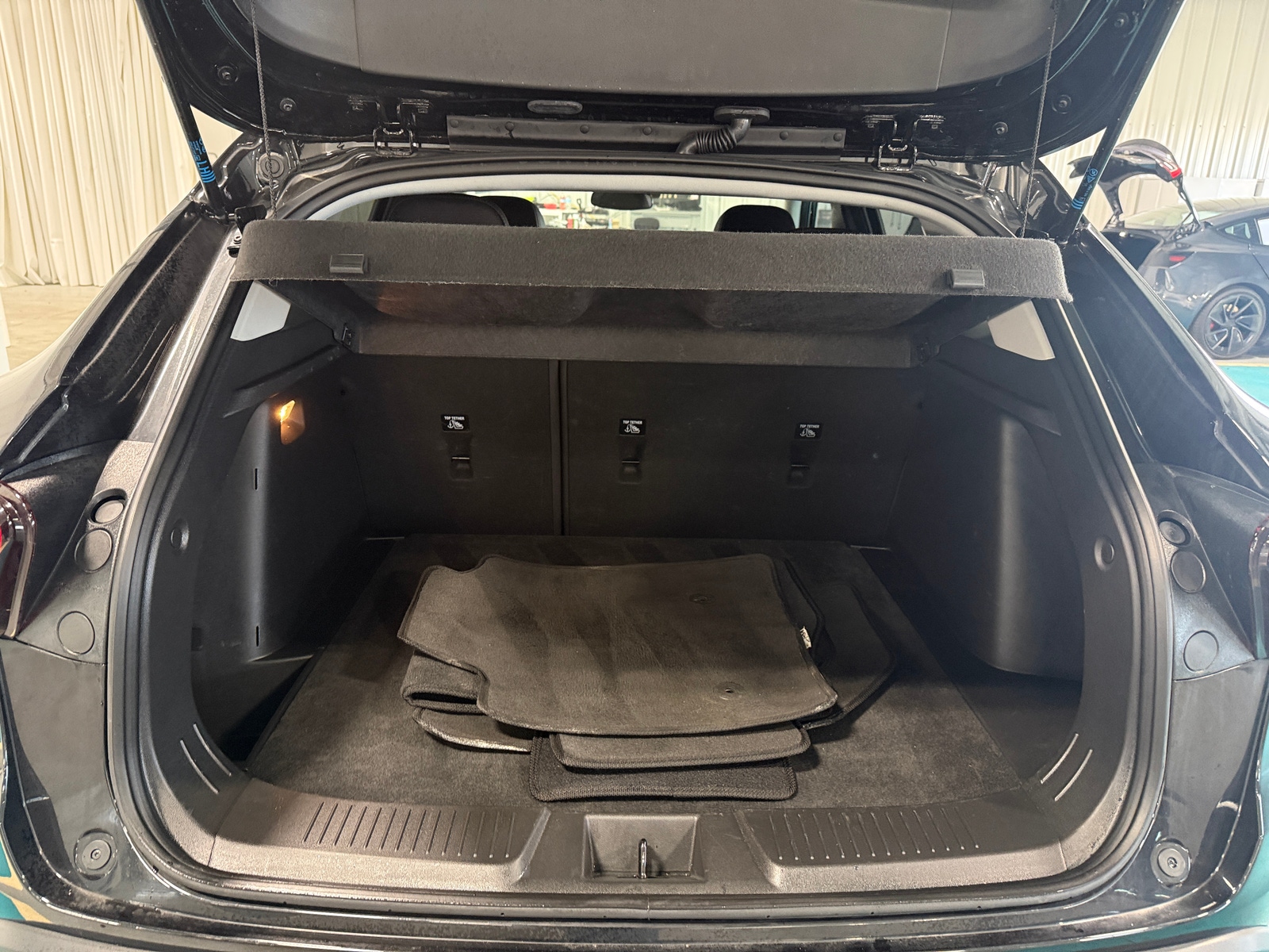 Thumbnail: 2025 Chevrolet Trax - 7
