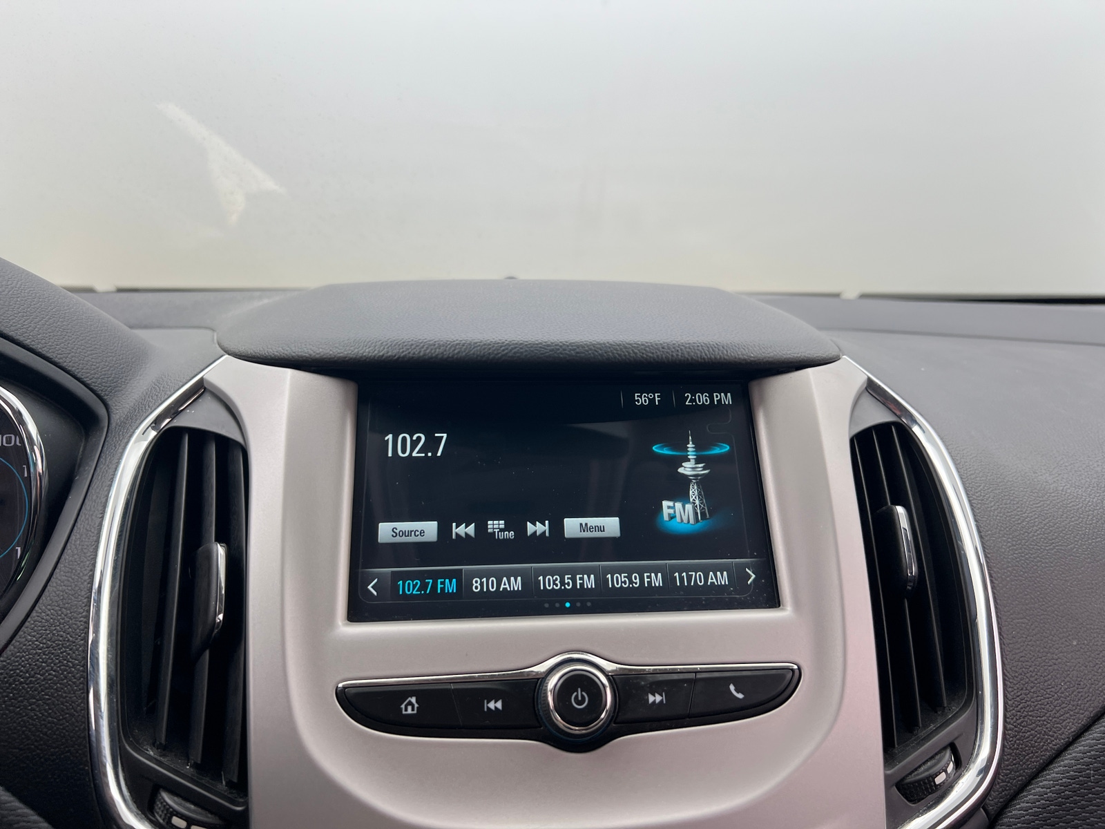 Thumbnail: 2017 Chevrolet Cruze - 4