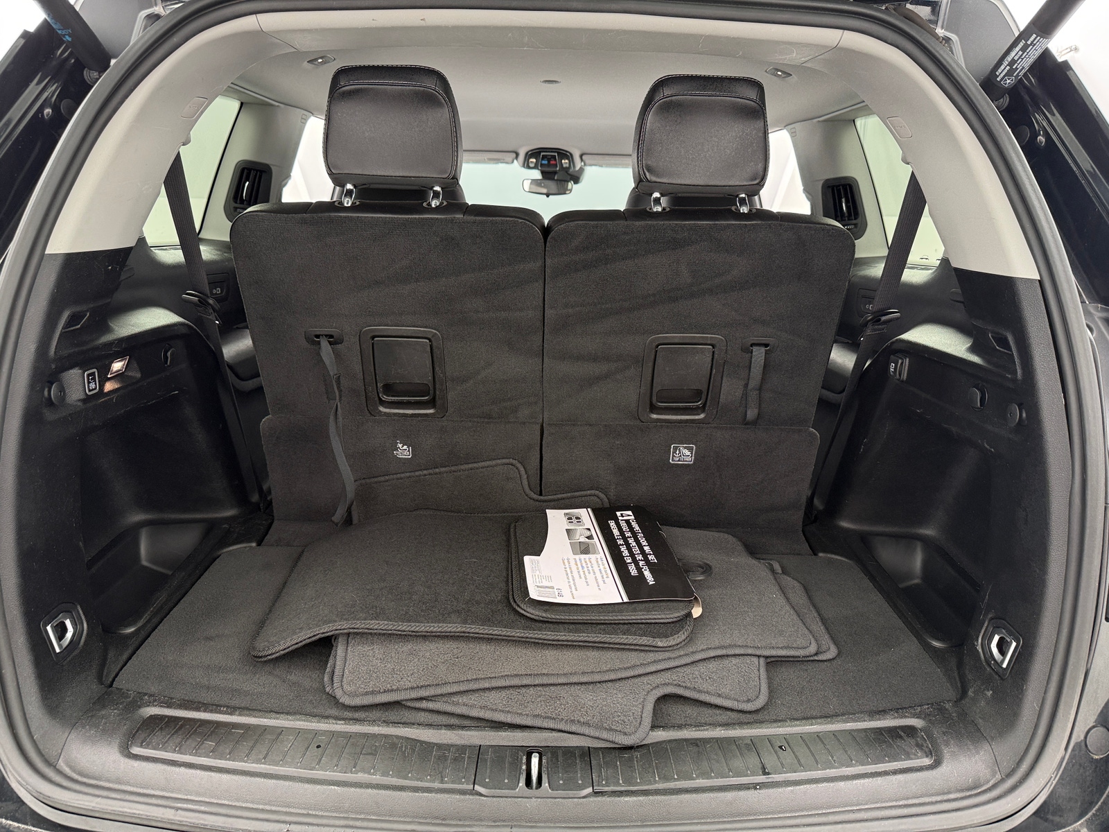 Thumbnail: 2023 Jeep Grand Cherokee L - 6