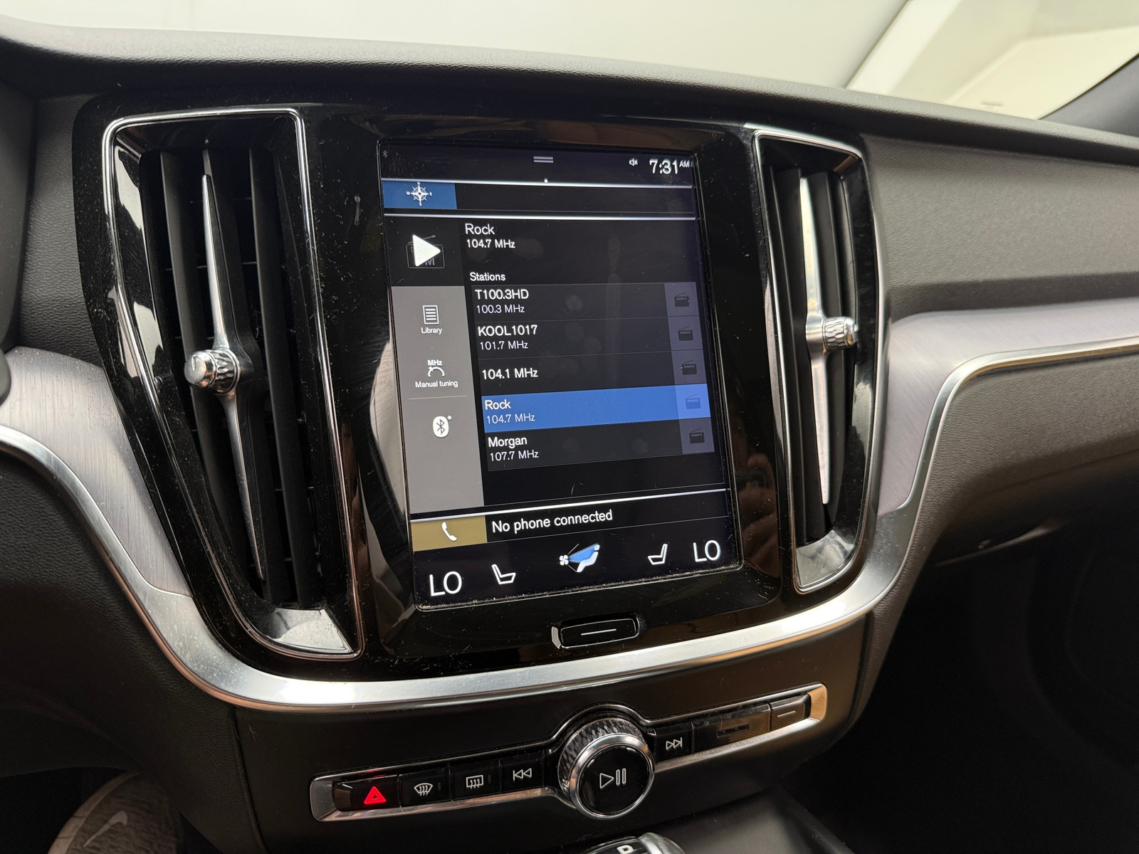 Thumbnail: 2020 Volvo V60 - 3