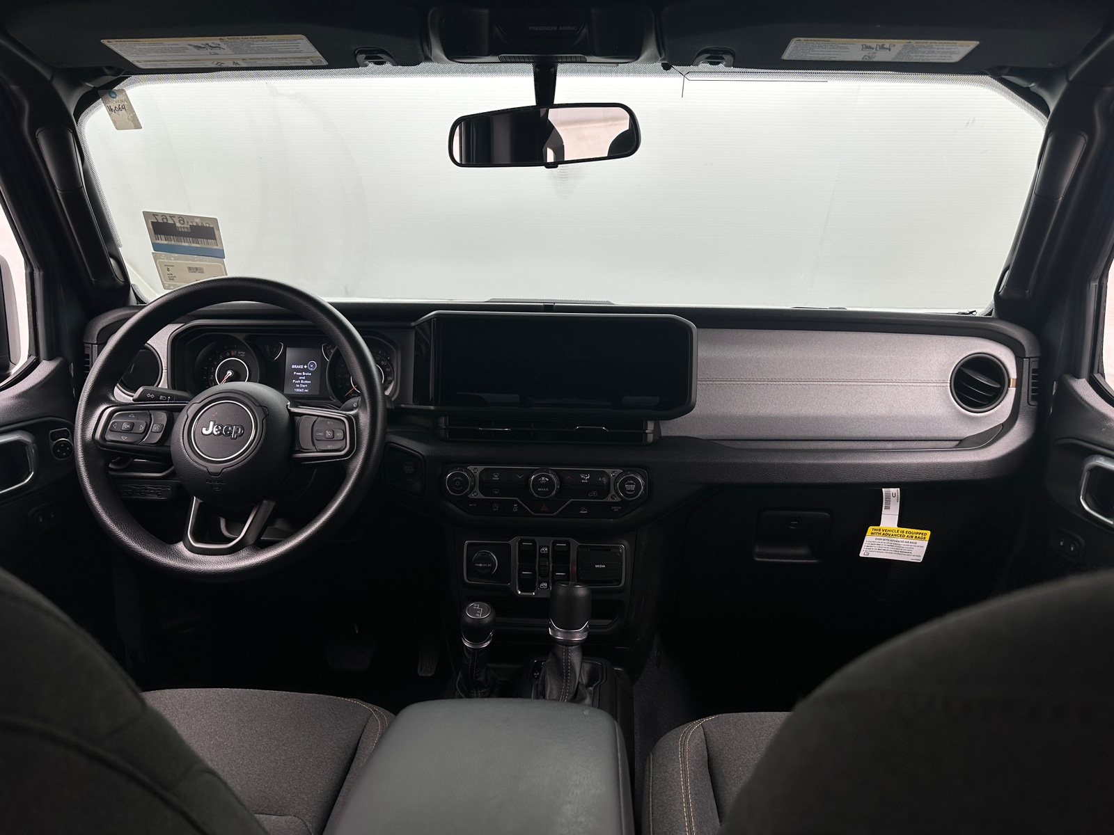 Thumbnail: 2025 Jeep Gladiator - 3