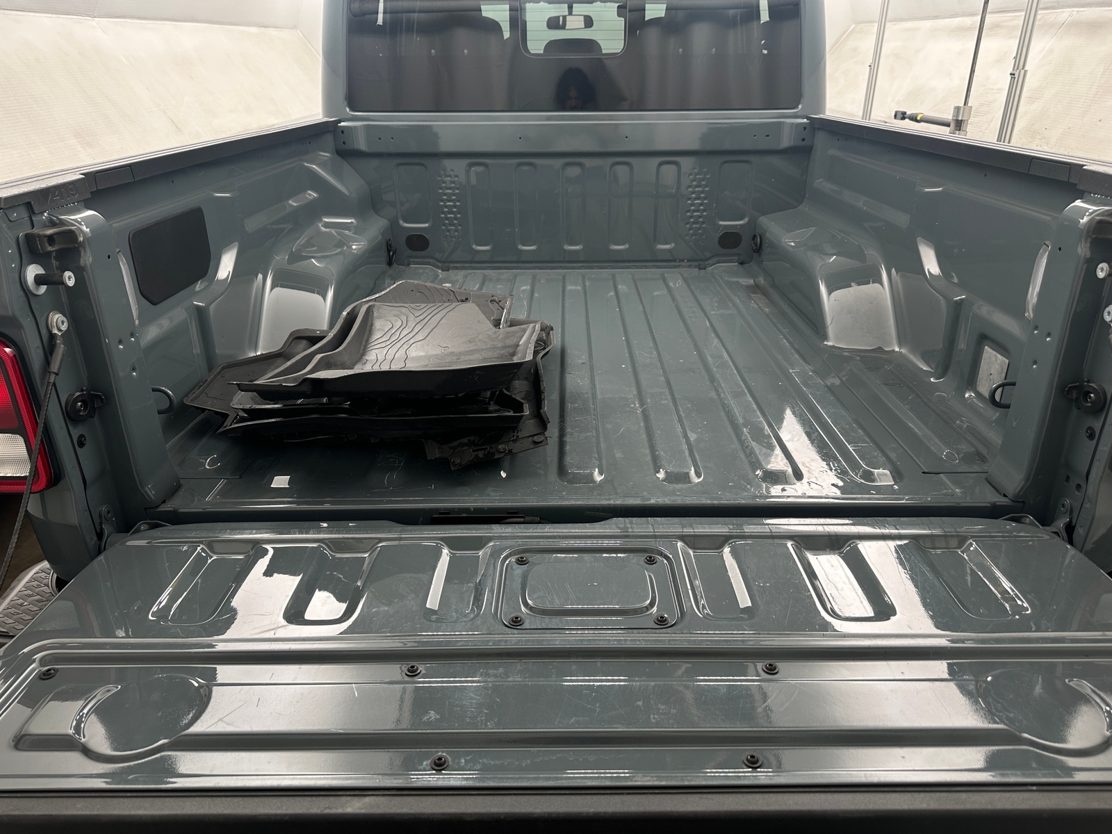 Thumbnail: 2025 Jeep Gladiator - 7