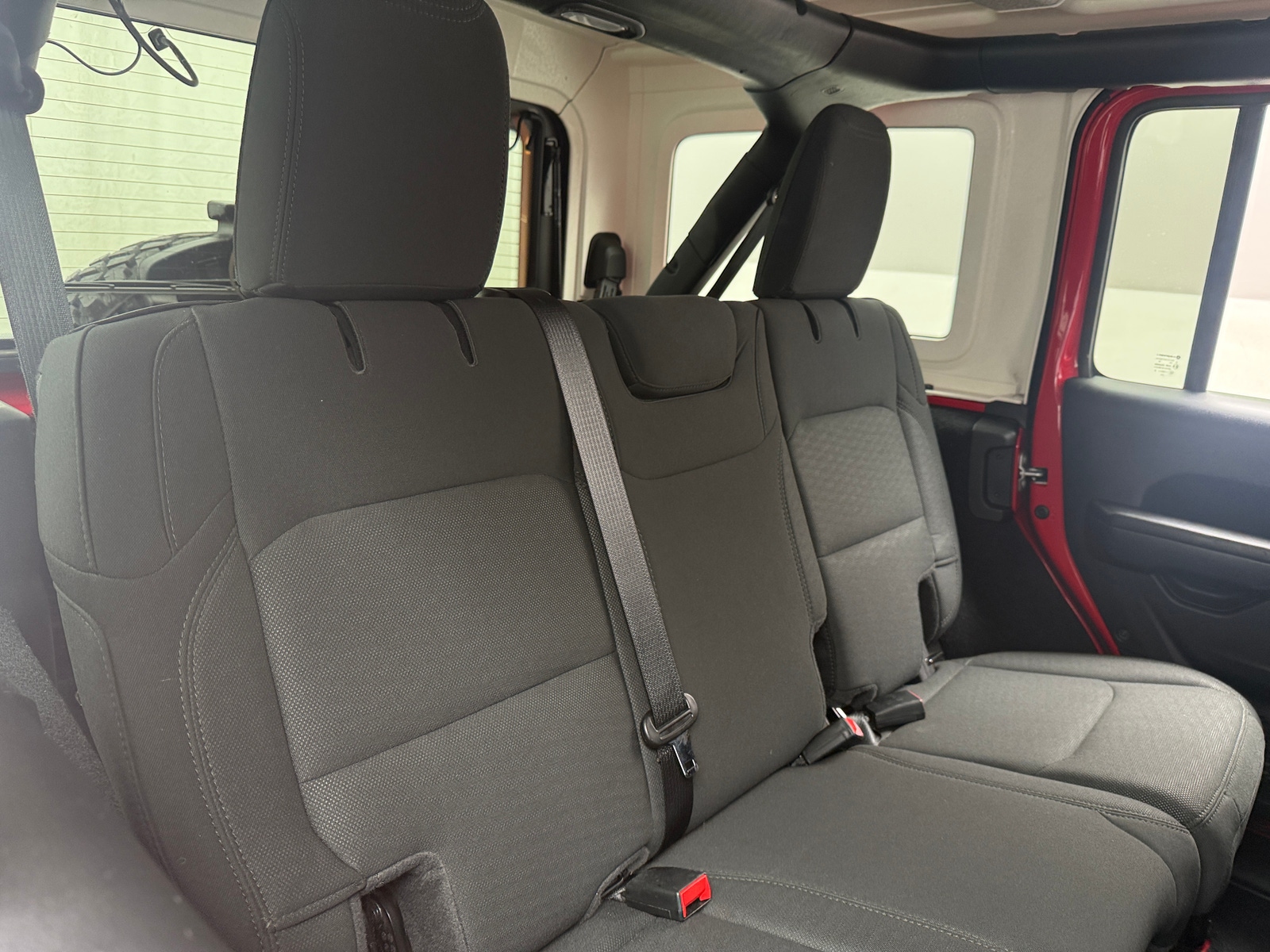 Thumbnail: 2020 Jeep Wrangler - 6