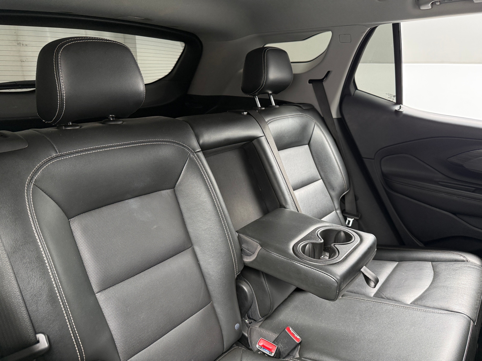 Thumbnail: 2022 GMC Terrain - 5