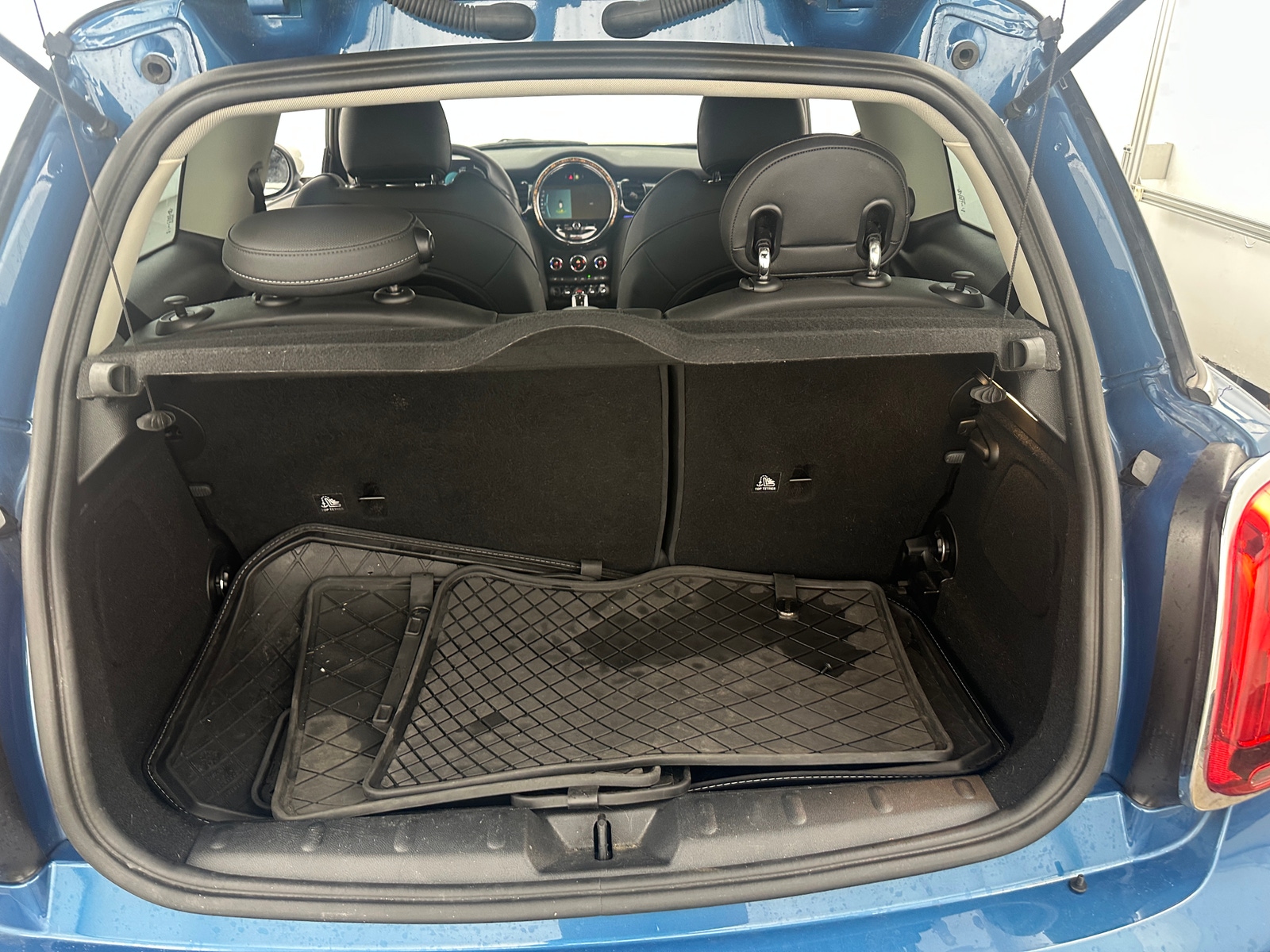 Thumbnail: 2024 MINI Cooper Hardtop - 6