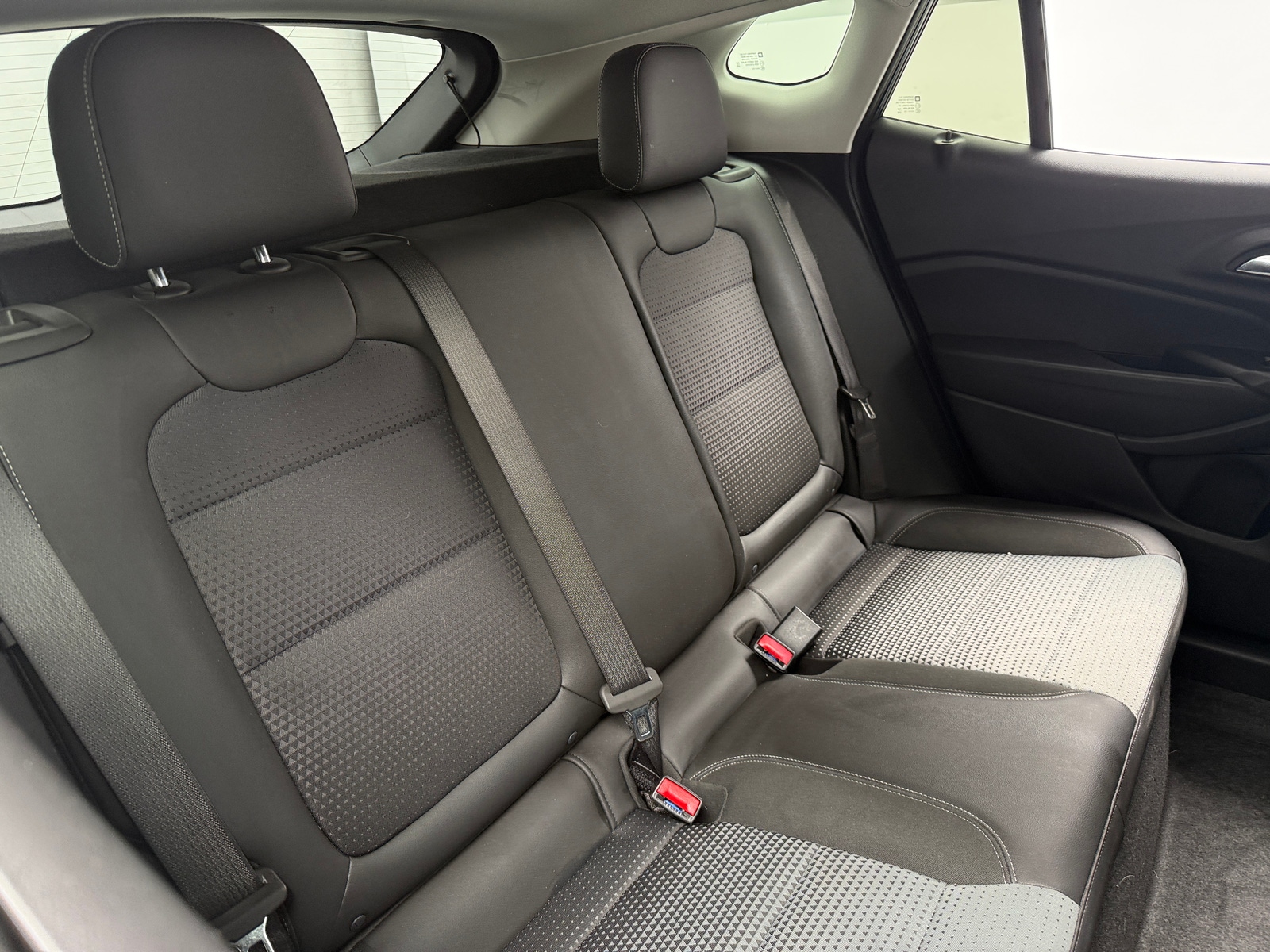 Thumbnail: 2025 Chevrolet Trax - 6