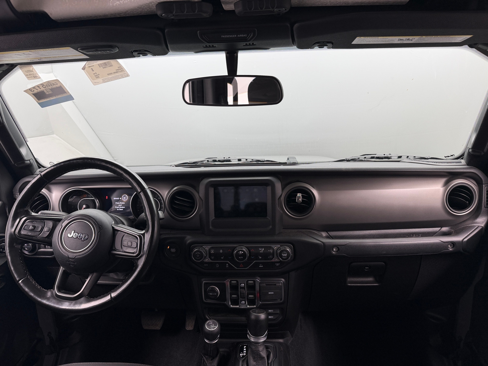 Thumbnail: 2022 Jeep Gladiator - 3