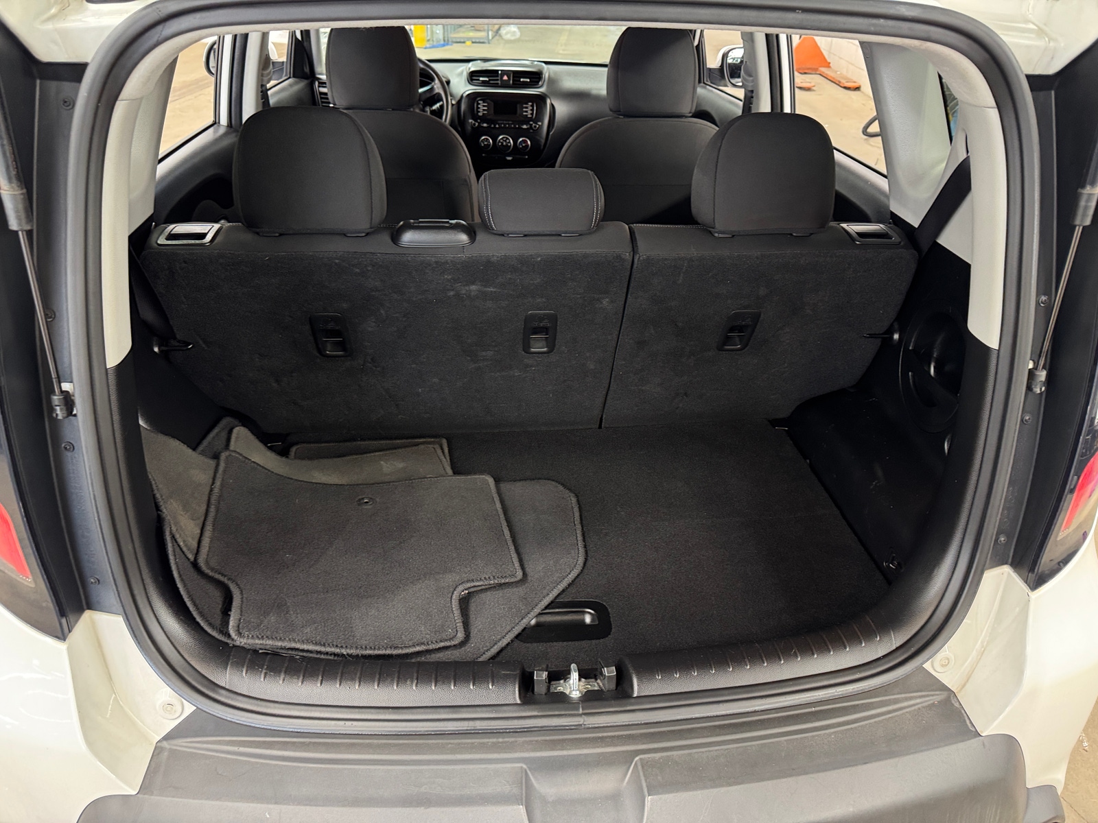 Thumbnail: 2016 Kia Soul - 7