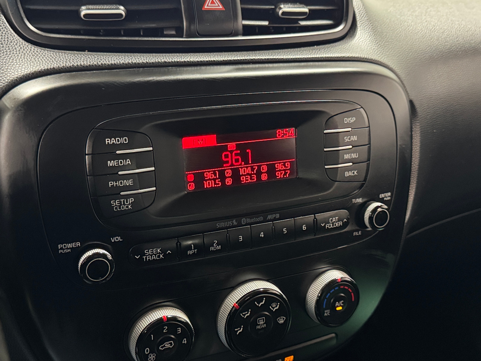 Thumbnail: 2016 Kia Soul - 4