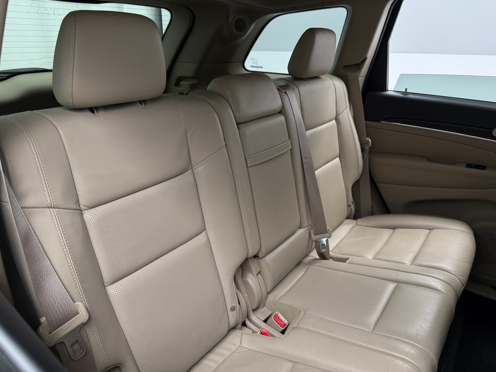 Thumbnail: 2015 Jeep Grand Cherokee - 5