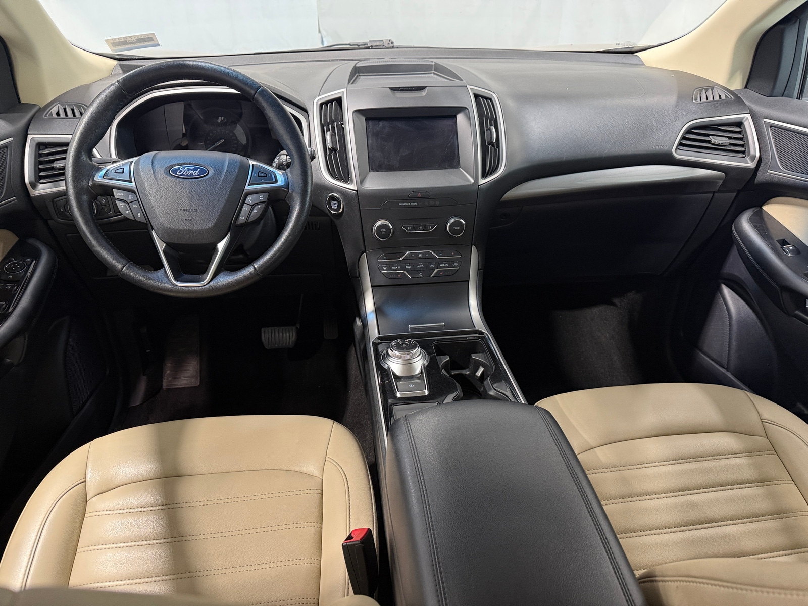 Thumbnail: 2020 Ford Edge - 2